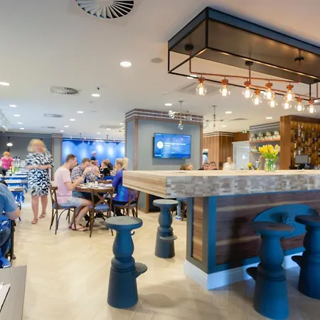 Flatbook - Center Dwie Motlawy Apartament Gdańsk